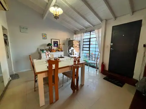 Casa 3 ambientes con 1 baño