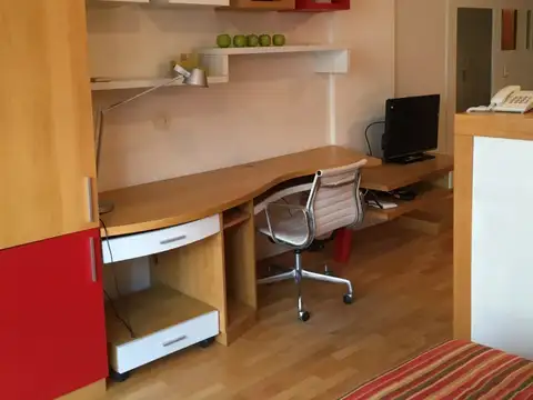 Monoambiente Con Balcón