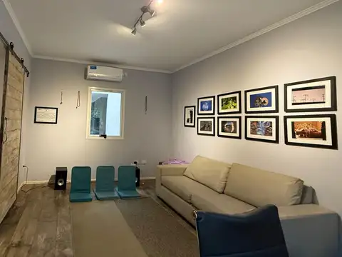 Casa 6 ambientes con 4 baños