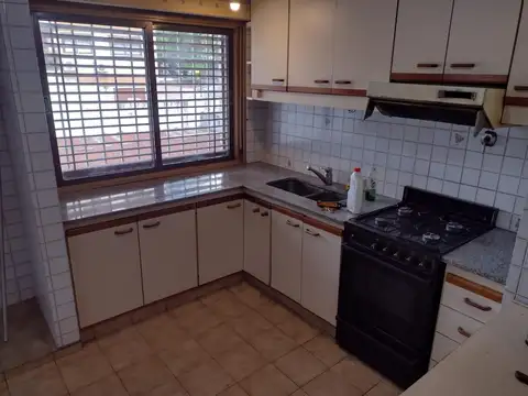 Departamento en Alquiler de 4 dormitorios