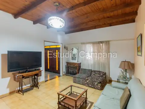 Casa en Venta en Villa Pueyrredon, USD 300.000