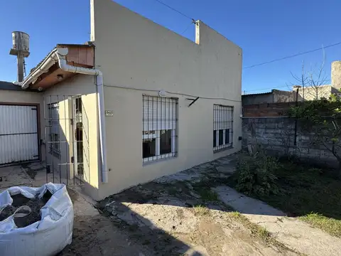 Casa en venta 4 amb mas dep. Garage. Bosque Grande