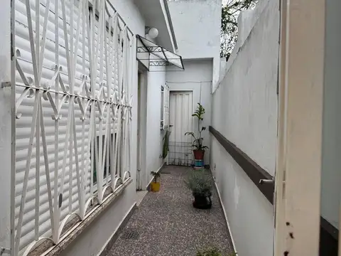Depto Tipo Casa en Venta de 7 ambientes