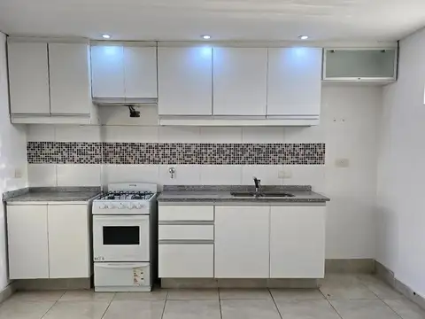 2 AMBIENTES - LUMINOSO - SAN MARTIN CENTRO