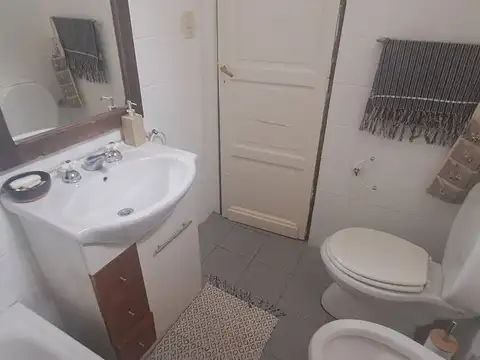 Depto Tipo Casa en Venta 56 años