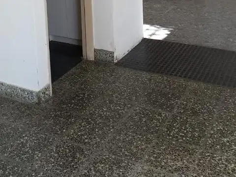 Local en zona residencial San Andrés