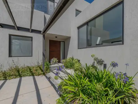 Casa en Venta A Estrenar