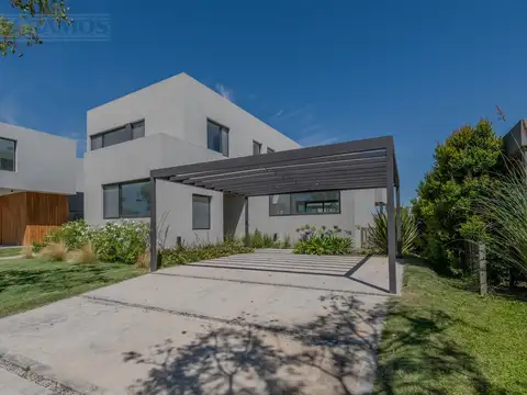 Casa en Venta en Puertos - Barrio Vistas, USD 389.000