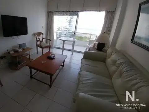 Departamento en Venta en Playa Brava, USD 220.000