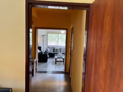 Amplia Propiedad en Venta