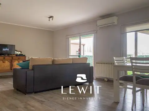 Casa en Alquiler de 3 dormitorios