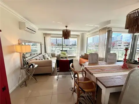 Parada 2 de la Brava P. 1