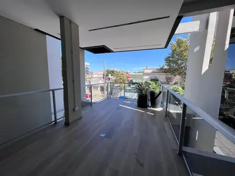 DEPTO MONOAMBIENTE C/BALCON LANUSITA SUM GYM