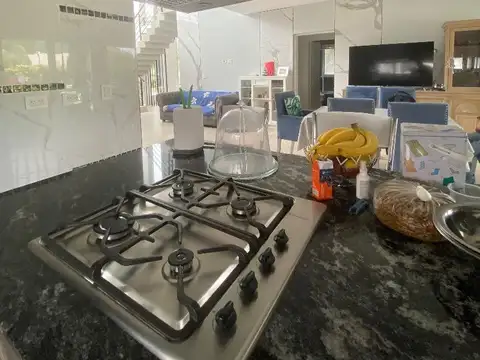 Casa en Santa Guadalupe sobre lote central