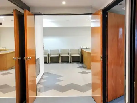 Oficina Monoambiente con 3 baños