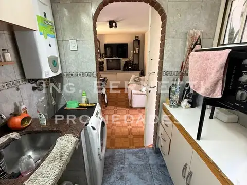 Departamento 3 Ambientes con balcón - Edificio Torre -