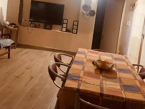 Casa en venta - 2 Dormitorios 2 Baños - La Plata