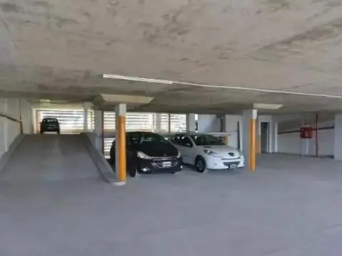 Cochera en venta - 12.5Mts2 - Quilmes