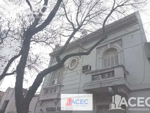 Oficina en Venta con 1 cochera