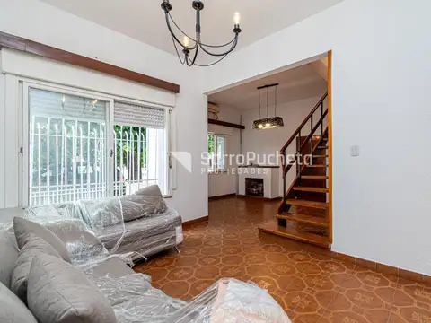 Casa en Venta con 1 cochera