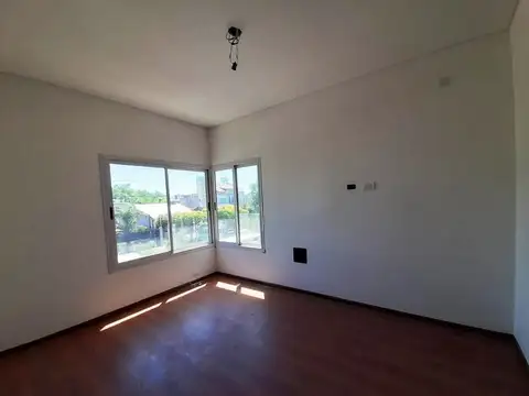 OPORTUNIDAD DUPLEX A ESTRENAR 