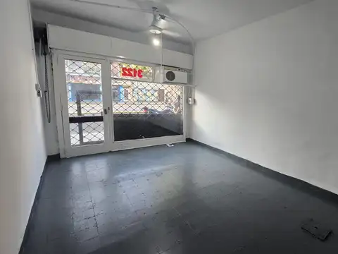 Local en Alquiler 45 años