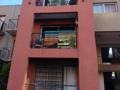 Pringles 878 , Piso 1