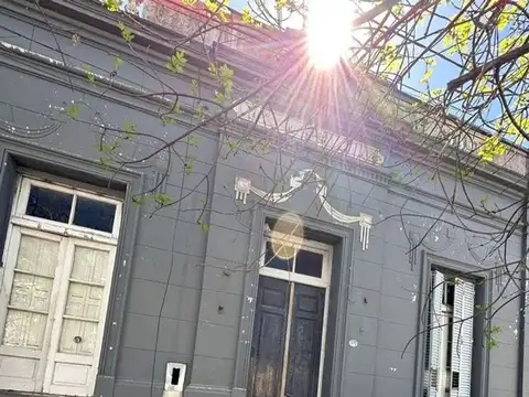 VENTA CASA A REFACCIONAR