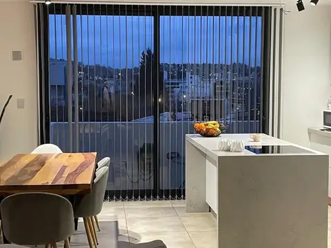 Dpto. 3 dorm en venta – Paseo Quatro, Centro de Villa Carlos
