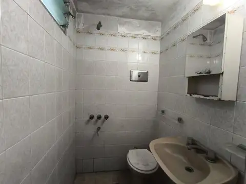 Depto Tipo Casa 2 ambientes con 3 baños
