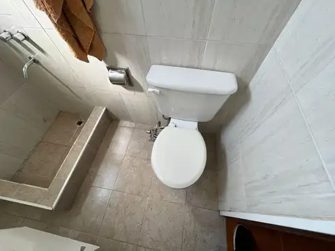 Depto Tipo Casa en Alquiler 40 años