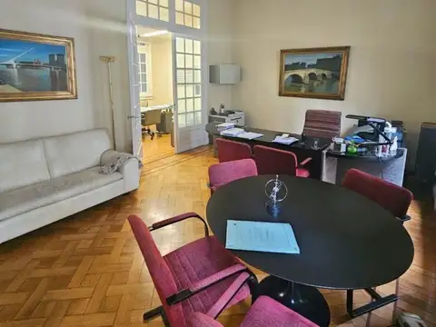 Departamento en Venta de 6 ambientes