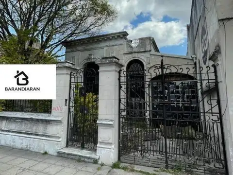 Cocheras en Venta Al Pozo