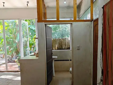 Casa 3 ambientes con 2 baños