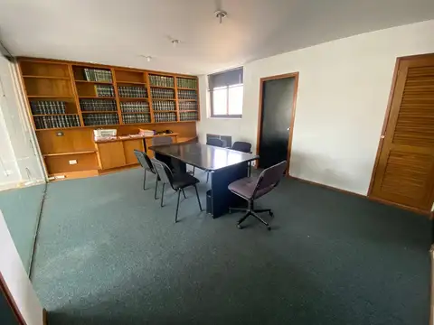 Oficina en Venta - 6 Ambientes - Microcentro