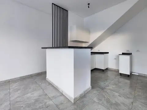 Depto Tipo Casa en Venta de 2 dormitorios