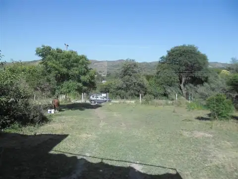 Casa 2 dorm lote de 2.010 m2. Vista y paisajes - Los Aromos