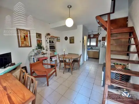 Depto Tipo Casa en Venta 35 años