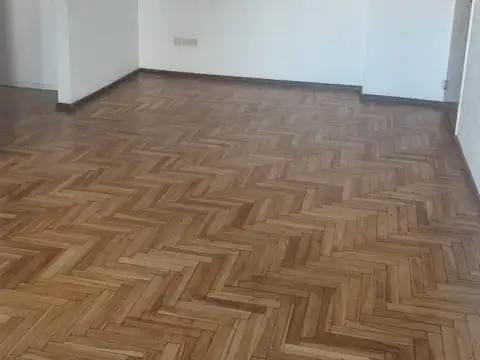 AV. INDEPENDENCIA 1400, Piso 4