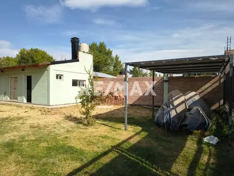 Quincho en barrio Los Cerezos