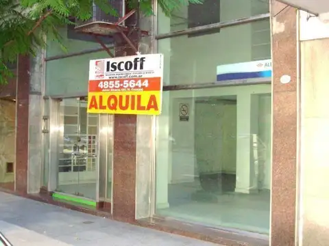 EXCELENTE.PBº,1º y S.S. Local :Aire Acondicionado xconductos, Luminarias.