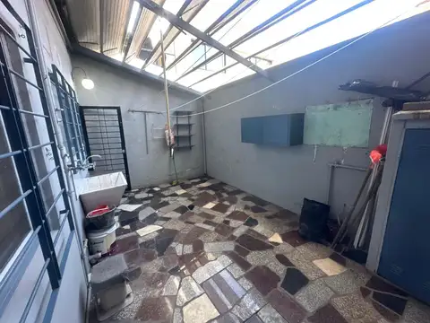 PH 3 AMB  AL FRENTE PLANTA BAJA C/ PATIO