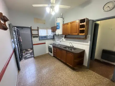 Depto Tipo Casa en Alquiler de 2 dormitorios