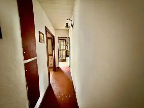 Depto Tipo Casa en Venta en Bernal Oeste, USD 59.000