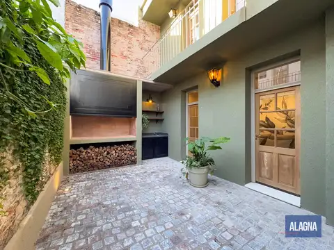 Casa 4 ambientes con 2 baños