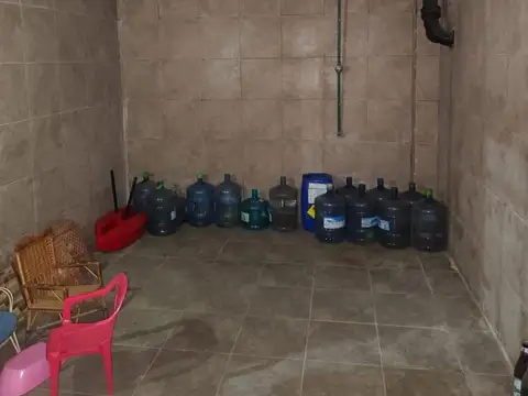 Galpon en Venta 6  mts Fondo