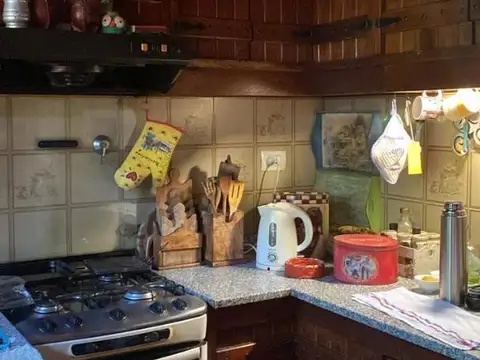 CASA 3 AMB + DPTO 2 AMB.