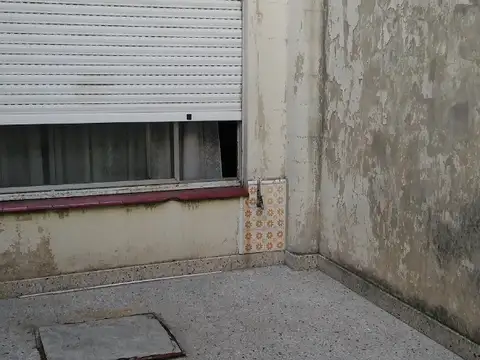 Depto Tipo Casa en Venta 25 años