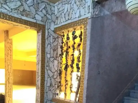 Venta de salón de eventos de 270 m² (planta alta)