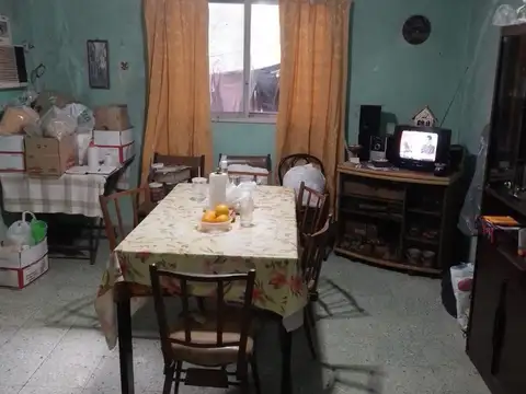 Depto Tipo Casa en Venta de 6 ambientes